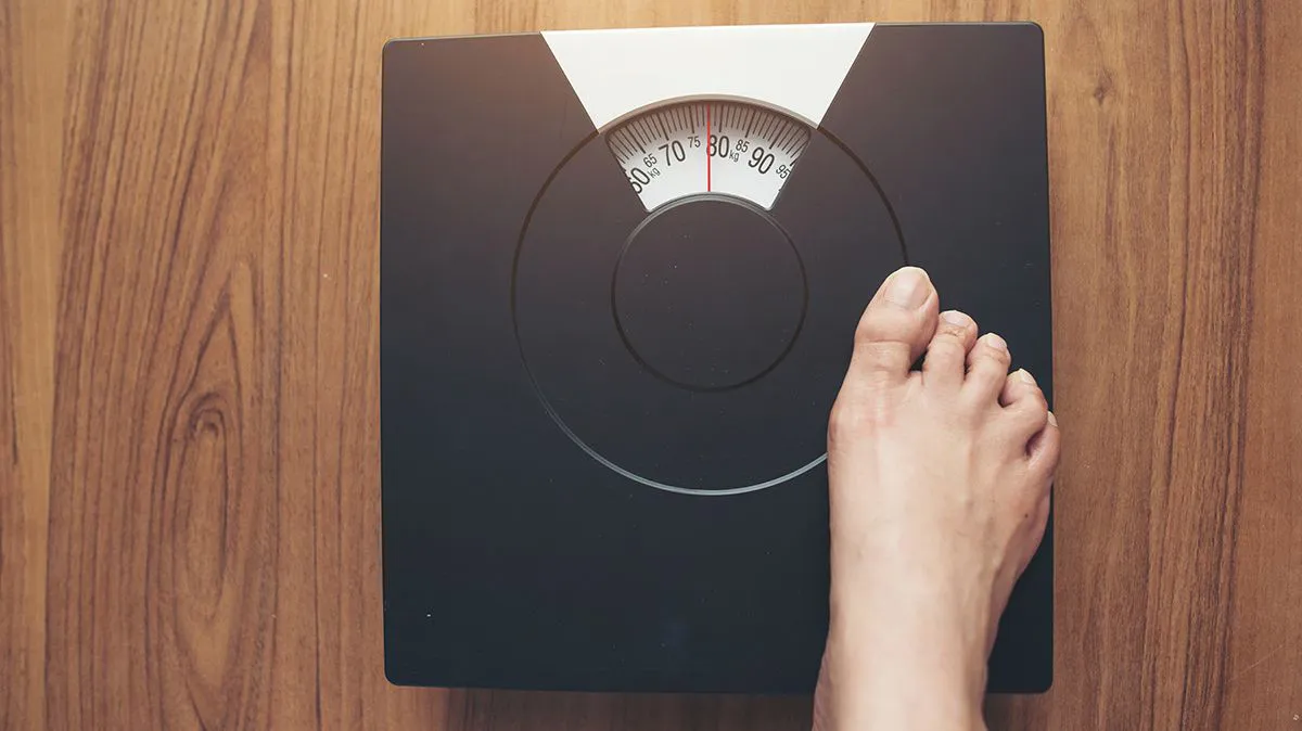 Nadwaga a otyłość - regularny pomiar masy ciała pozwala kontrolować prawidłowość jej wartości.
